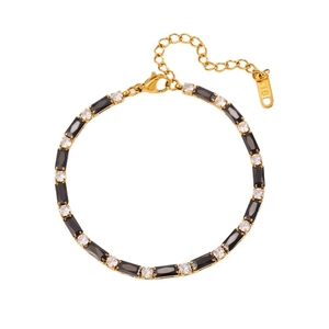 Elegante 18K vergulde armband met zwarte zirkoon en heldere kristallen stenen