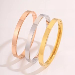Gepolijste roestvrijstalen scharnierarmbanden in goud, zilver en roségoud kleur