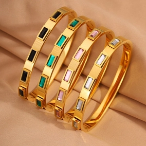 Bracciale Rigido in Acciaio Inossidabile Placcato Oro Vintage Con Zircone Rettangolare Intarsiato Gioielli di Lusso Donna