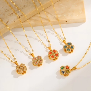 Luxury Rotating Four Leaf Clover Stainless Steel Necklace For Women 18K Gold Plated Zirconia Flower Pendant Fashion Jewelry