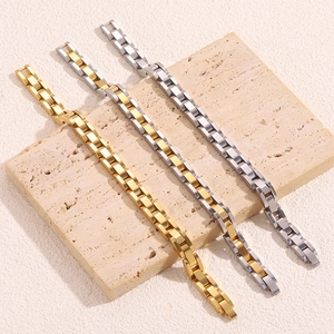 Bracelet de Montre en Acier Inoxydable Or Argent Bicolore Plaque d'Identité Courbée Chaîne pour Hommes Femmes Bijoux de Mode