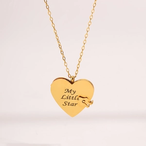 Collana con medaglione a cuore in acciaio al titanio oro con My Little Star
