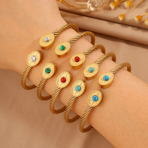 Bracelet Jonc Ouvert en Acier Inoxydable Plaqué Or 18K Câble Torsadé Avec Pierre Ovale Rayon de Soleil pour Femme
