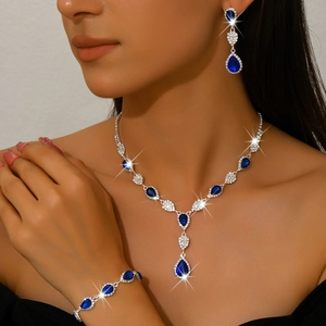 Luxurious Teardrop Crystal Jewelry Set Rhinestone Water Drop Pendant Necklace Dangle Earrings Bracelet For Women Wedding