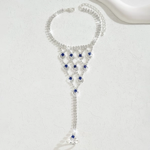 Bracciale ad anello in argento con strass a cuore blu e cristalli scintillanti