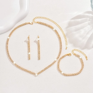 Parure de bijoux dorés élégante avec collier en V, bracelet et boucles d'oreilles