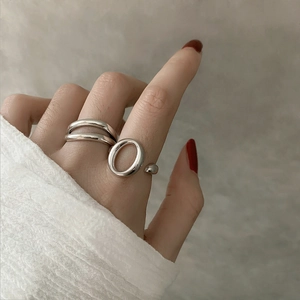 Ensemble de bagues géométriques argentées minimalistes avec anneau ouvert pour femme