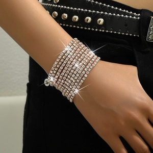 Multi-layer rose gold elastic bracelet with shimmering cubic zirconia crystals for women