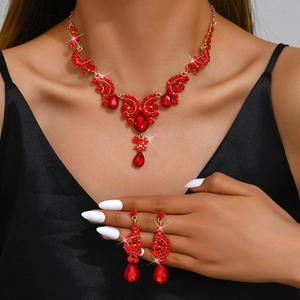 Elegant bridal jewelry set with red teardrop rhinestones necklace and matching earrings