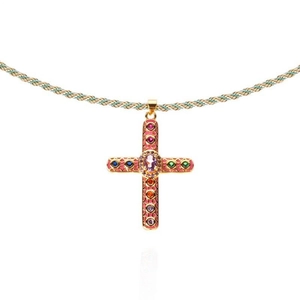 Collier croix baroque dorée avec émail rose et gemmes sur chaîne tressée