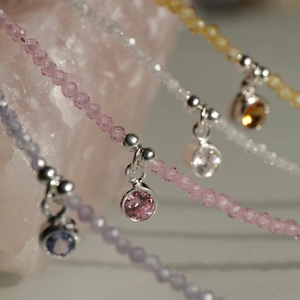 Elegante collana di perline in zircone con ciondolo in cristallo da donna dal design colorato