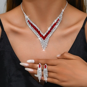 Luxurious Alloy Rhinestone V-Shaped Fringe Necklace And Drop Earrings Jewelry Set With Marquise Cut Artificial Gemstones For Women