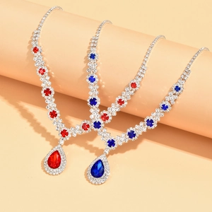 Elegant water drop crystal necklace set with pear-shaped rhinestones in red and blue