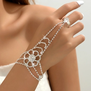 Luxury sparkling rhinestone flower slave bracelet with ring for party and evening wear