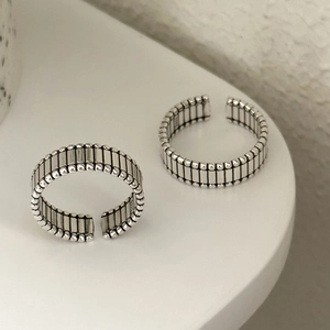 Vintage Thai Silver Style Vertical Stripe Round Bead Edge Open Ring For Women Minimalist Copper Electroplated Adjustable Jewelry