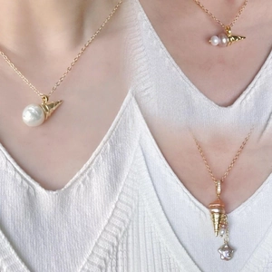 Mehrlagige Perlenketten mit Eistüten-Anhänger und goldenen Metallketten für Damen