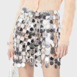 Sexy Catena per il Corpo a Dischi Rotondi con Paillettes Metalliche Mini Abito Svuotato per Discoteca Festa Gonna Top Donna