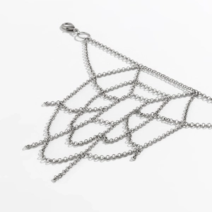 Catena per il corpo punk ragnatela argento con chiusura a moschettone gotico