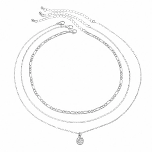 Detailansicht des 3-teiligen Silber-Halsketten-Sets mit Figaro-Kette und Zirkonia-Anhänger