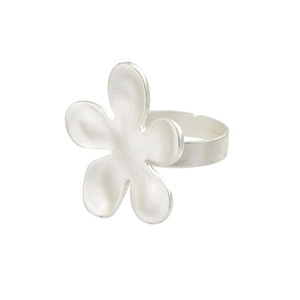 Detail of minimalist irregular five-petal flower ring in matte silver metal finish