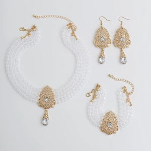 Conjunto de joyas bohemias de cuentas de cristal multicapa con colgantes de gota