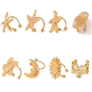 8-teiliges Set goldene Ohrklemmen mit Seestern Muschel Blume und Mondsichel Motiv