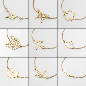 Pulsera de Animal de Acero Inoxidable Minimalista para Mujer Colgante Hueco Pájaro Mariposa Zorro Gato Grulla de Origami Luna Joyería de Moda