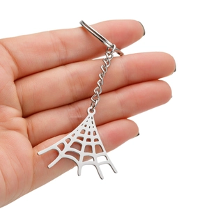 Minimalistischer Spinnennetz Schlüsselanhänger aus Edelstahl im Gothic-Stil