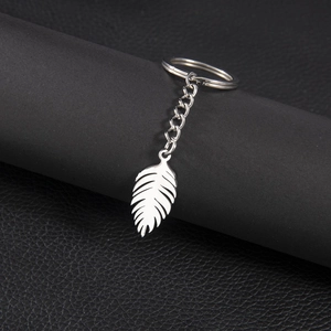Stainless Steel Leaf Feather Pendant Keychain Minimalist Silver Metal Key Ring For Backpack Gift Fashion Accessory