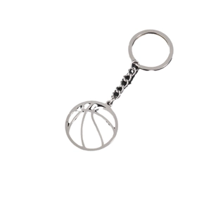 Porte-clés basketball en acier inoxydable poli avec pendentif sport géométrique évidé