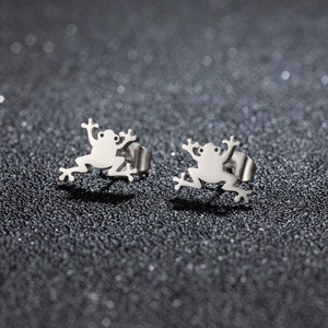 Macro di orecchini a lobo a forma di rana in acciaio inossidabile argento lucido