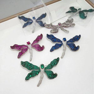 Elegant Dragonfly Brooch Copper Zirconia Micro Pave 18K Gold Plated Animal Pin Jewelry For Wedding Banquet Women Accessory