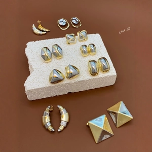 Pendientes Geométricos Chapados en Oro Plata Bicolor de Aleación Minimalista Vintage para Mujer Joyería de Viaje Elegante