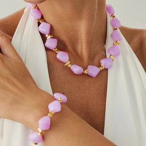 Irregular pink crystal resin bead necklace and bracelet set with golden spacers for women