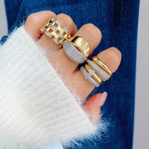 Anillo Abierto de Lujo de Cobre Bañado en Oro de 18K con Zirconia para Mujer Multicapa Tejido Geométrico Ajustable Joyería
