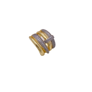 Anillo de lujo bañado en oro de 18k con circonitas micro-pave en diseño multicapa