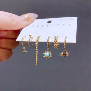 Lot de 6 boucles d'oreilles dorées avec pendentifs étoile turquoise et chaînes
