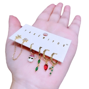 Set di 6 orecchini natalizi con Babbo Natale e fiocchi di neve con zirconi colorati