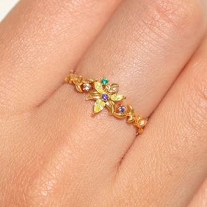 Verstellbarer vergoldeter Blumenring mit bunten Zirkonia und Blattmustern