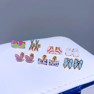 Titanstahl Schleife Schmetterling Zirkonia Ohrstecker Für Damen Edelstahl Ohrstecker-Stift Emaille Herz Geist Piercing