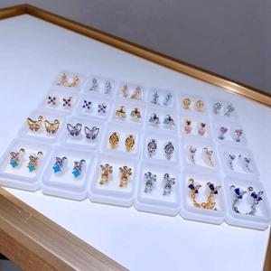 Bunte Zirkonia Ohrstecker Set mit Schmetterling und Herz Designs aus Titanstahl für Damen