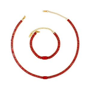 Parure de bijoux vintage en plaqué or 18 carats avec zircons rouges, collier et bracelet