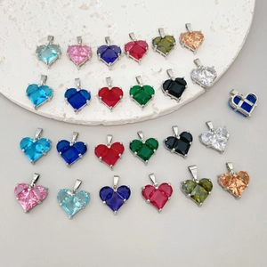 Luxus Kupfer Herz Zirkonia Gespleißter Anhänger Für DIY Schmuckherstellung Zirkonia Herz Charms Nur Anhänger Ohne Kette