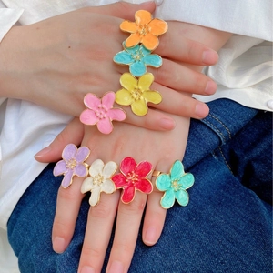 Fashion 18K Gold Plated Copper Flower Open Ring For Women Adjustable Enamel Camellia Drip Oil Floral Finger Ring Jewelry Gift