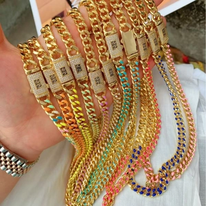 Lussuosa Collana Bracciale Catena Cubana in Rame Placcato Oro 18K Smalto Colorato Zirconia Intarsiata Chiusura a Scatola Logo S Gioielli Hip Hop Per Uomo Donna