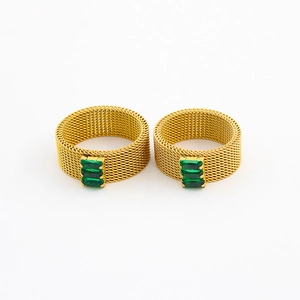 Golden mesh ring with three emerald green rectangular zircons in a vintage woven style