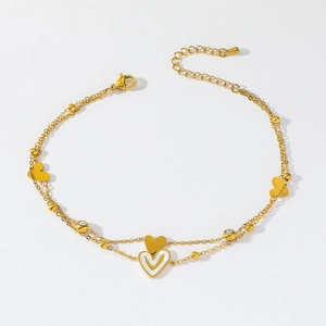 Zweilagiges goldenes Fußkettchen mit weißem Emaille-Herzanhänger und Strasssteinen