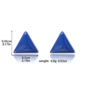 Blaue Biokeramik Dreieck-Ohrstecker, minimalistischer wasserfester Schmuck 0.5cm