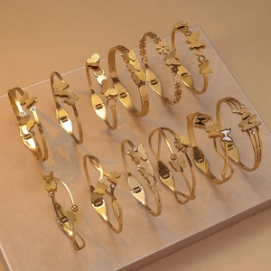 Minimalist double butterfly frosted bracelets set in 18K gold plated stainless steel