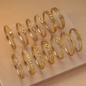 Bracciale Rigido Minimalista in Acciaio Inossidabile per Donna Placcato Oro Bracciale Aperto Gioiello di Moda Geometrica